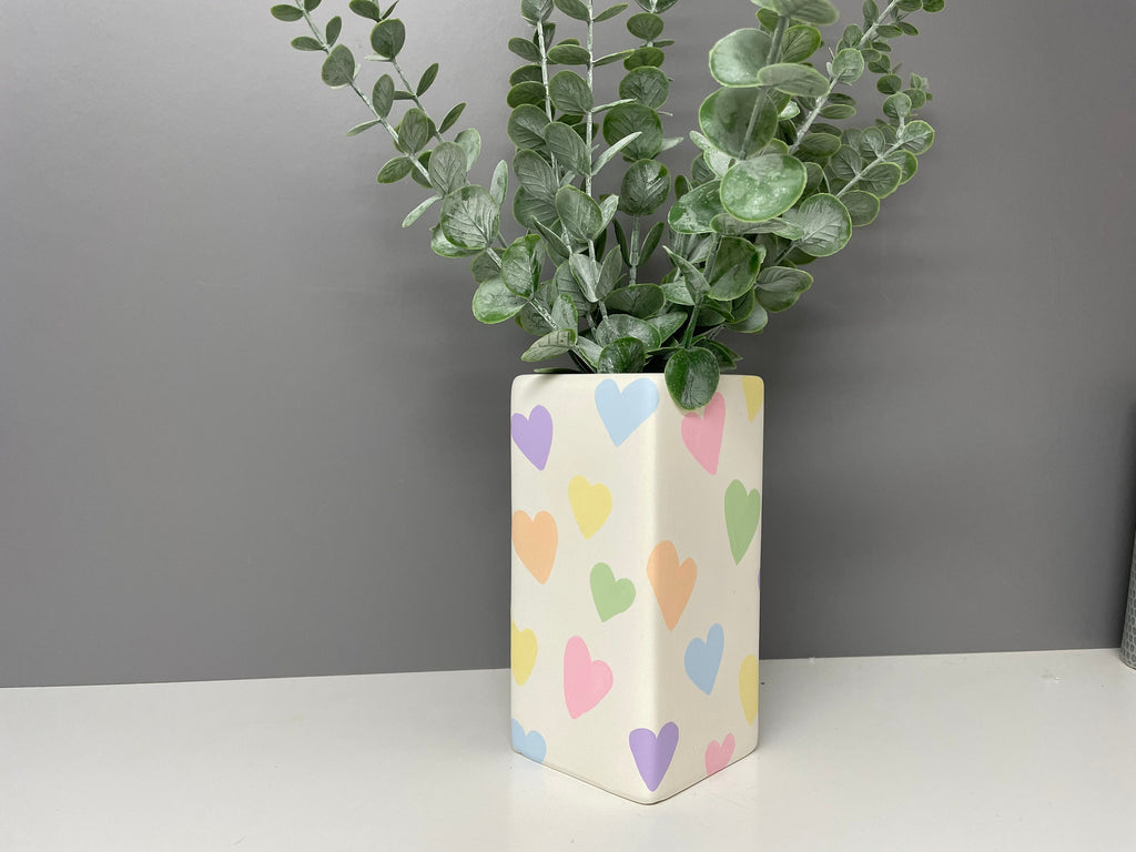 Hand painted ceramic pastel hearts vase, pastel rainbow, valentines gift, Mother’s Day.