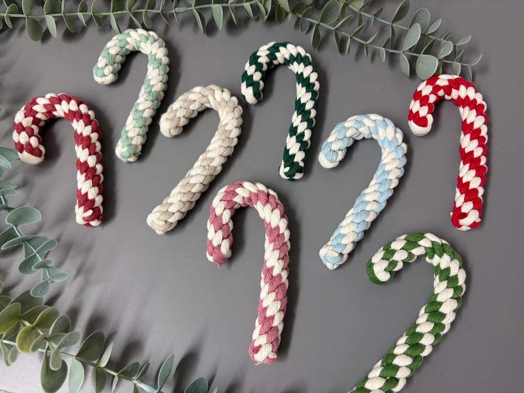 Christmas macrame candy cane decorations, candy cane baubles, macrame decorations.
