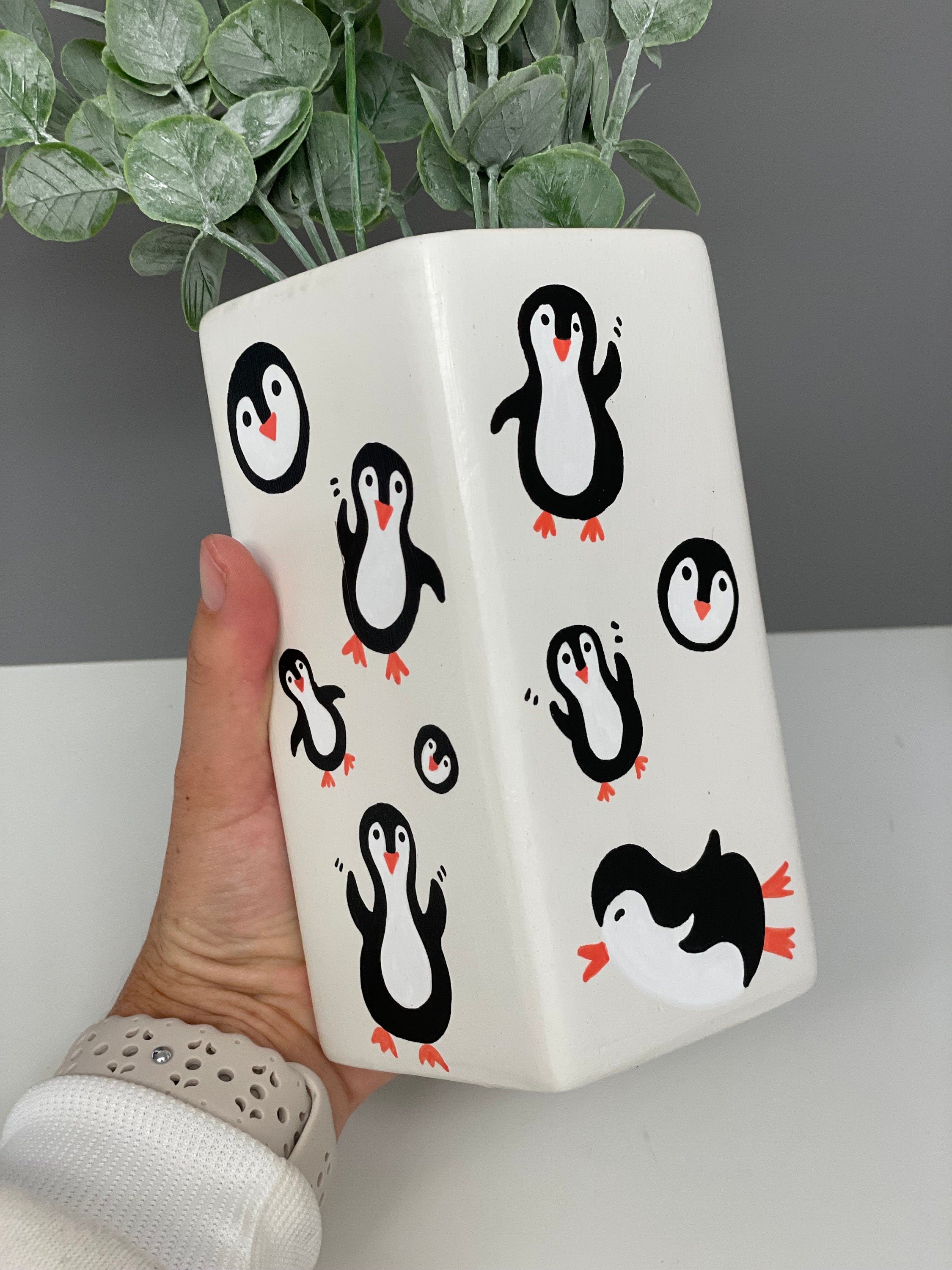 Hand painted penguin theme ceramic vase
