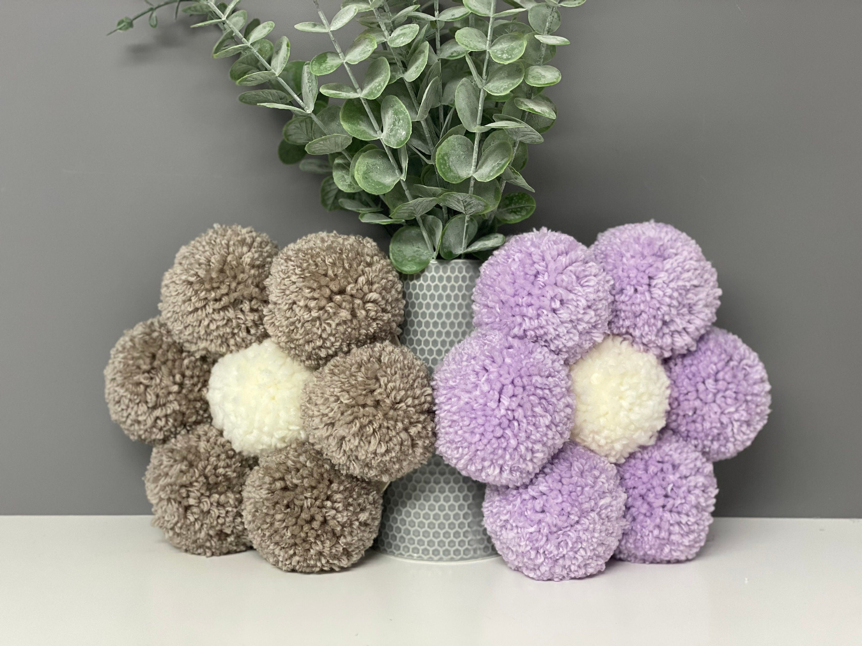 Pom Pom flower, daisy, flower wall hanging, nursery decor, playroom