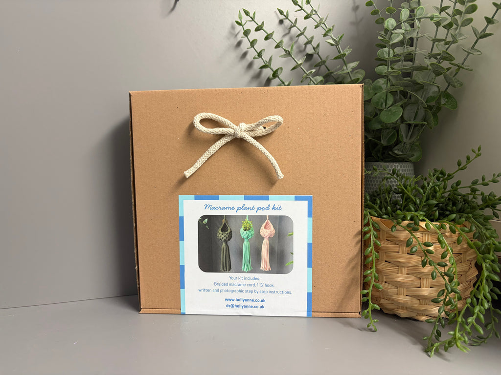 Macrame plant hanger pod Kit, craft Kit.