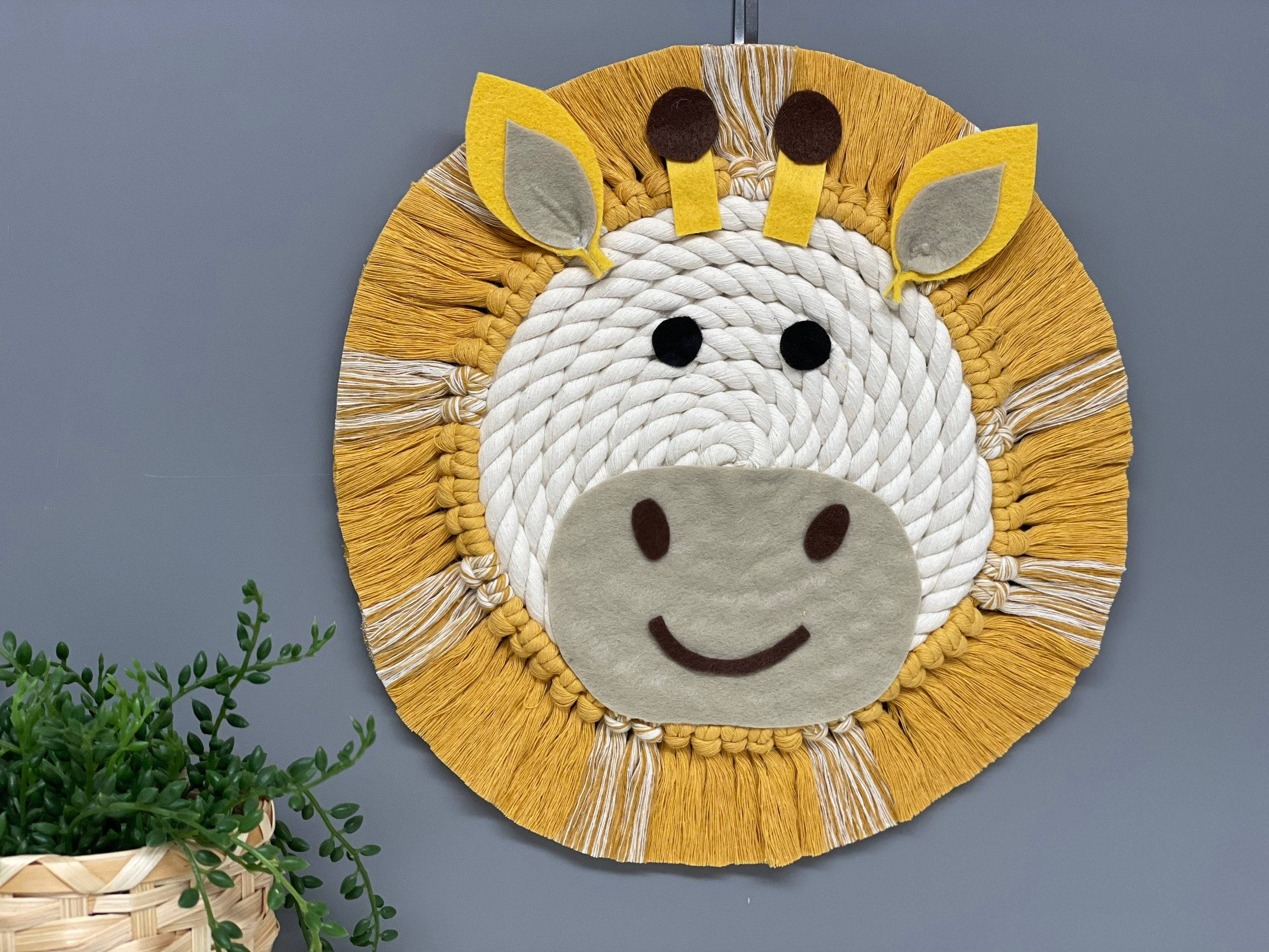 Macrame rope Giraffe, jungle wall decor, rope animal face, nursery decor, playroom
