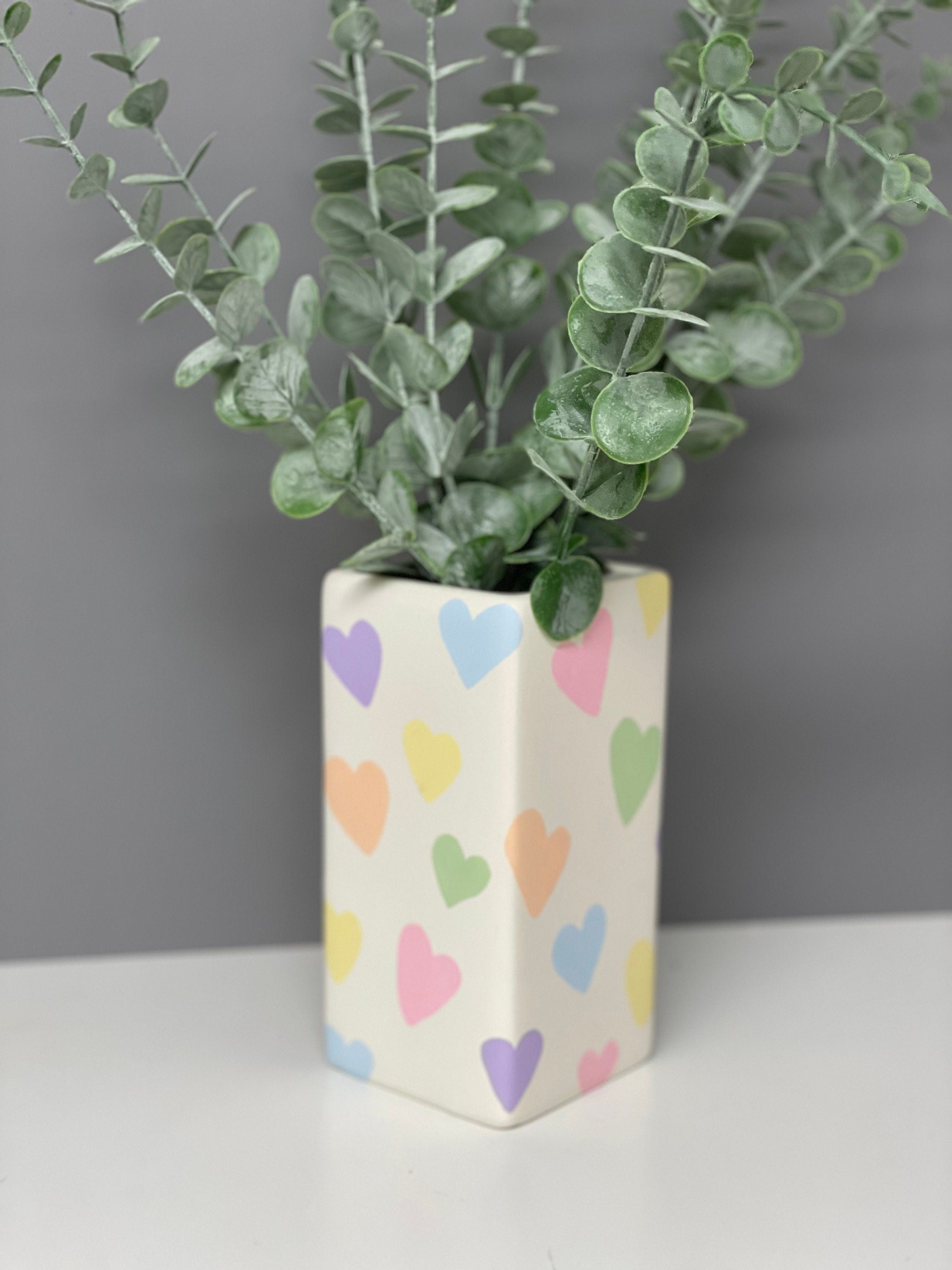 Hand painted ceramic pastel hearts vase, pastel rainbow, valentines gift, Mother’s Day.