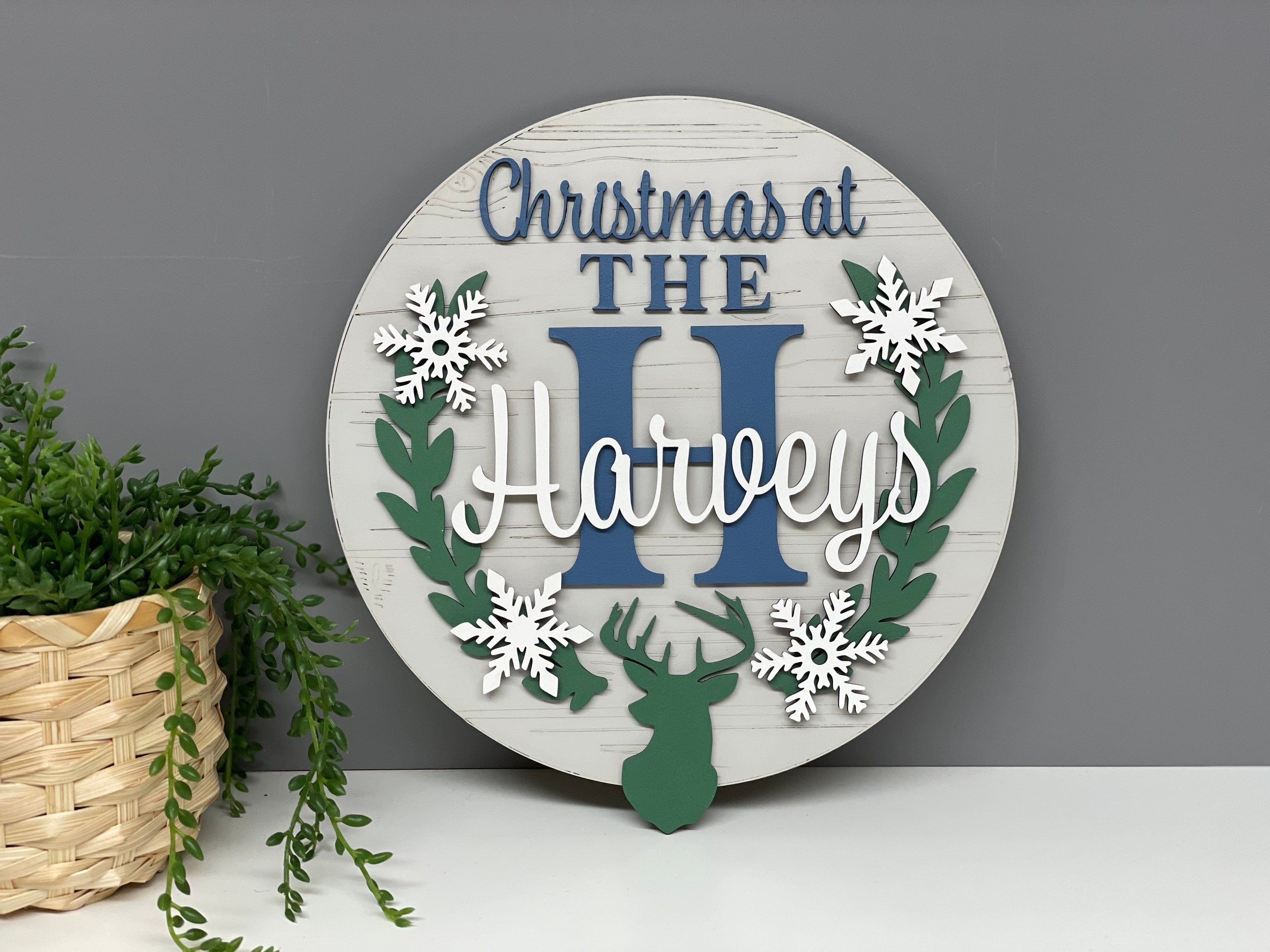 Christmas at the family plaque - Christmas family sign - family wall hanging - personalised Christmas decoration