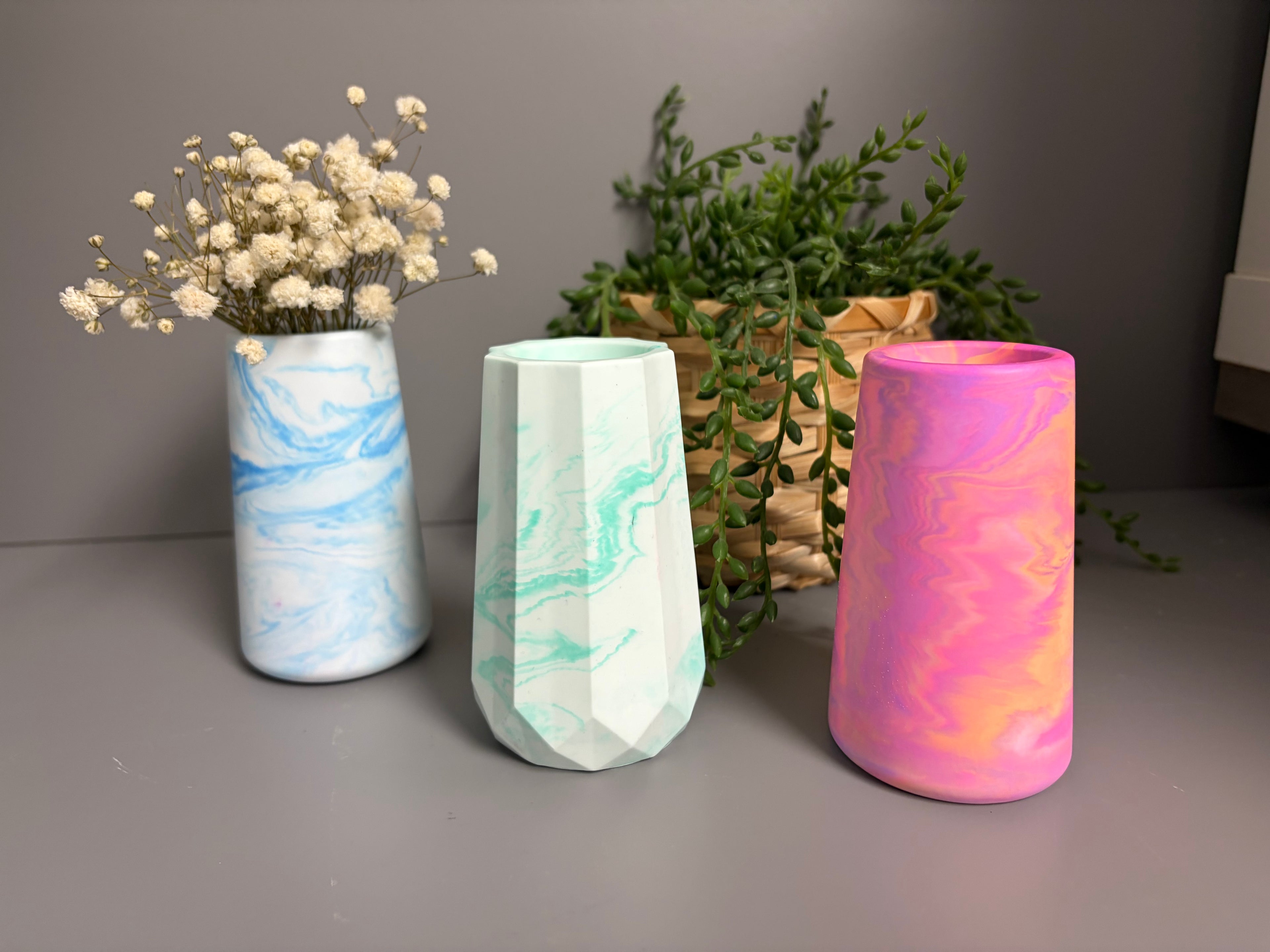 Handmade Jesmonite eco resin mini vase