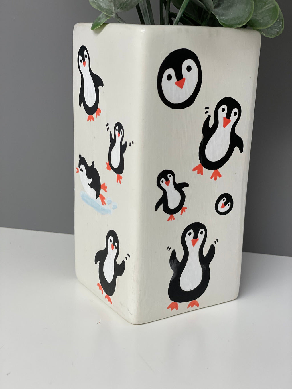 Hand painted penguin theme ceramic vase