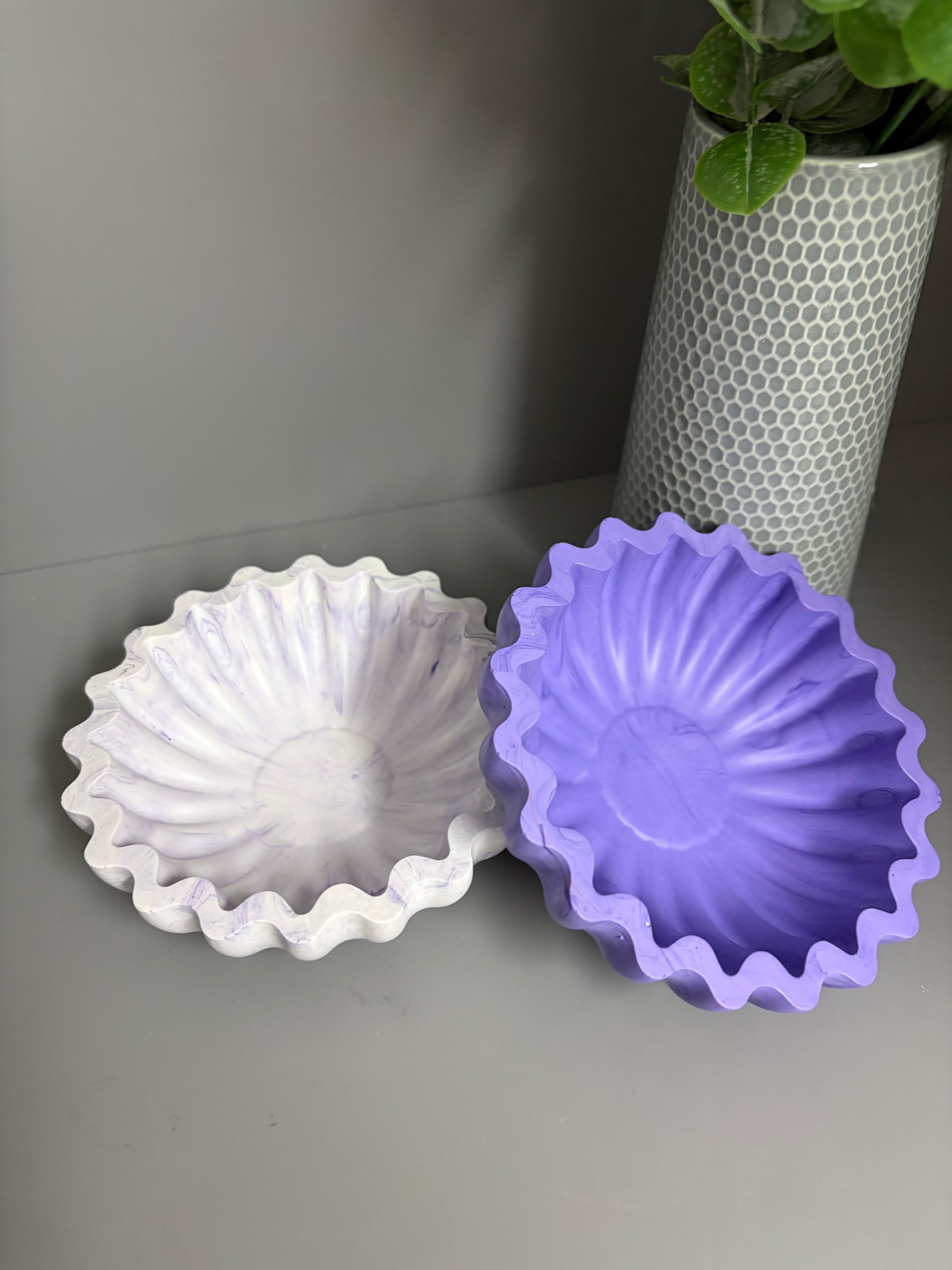 Jesmonite decorative wave bowl