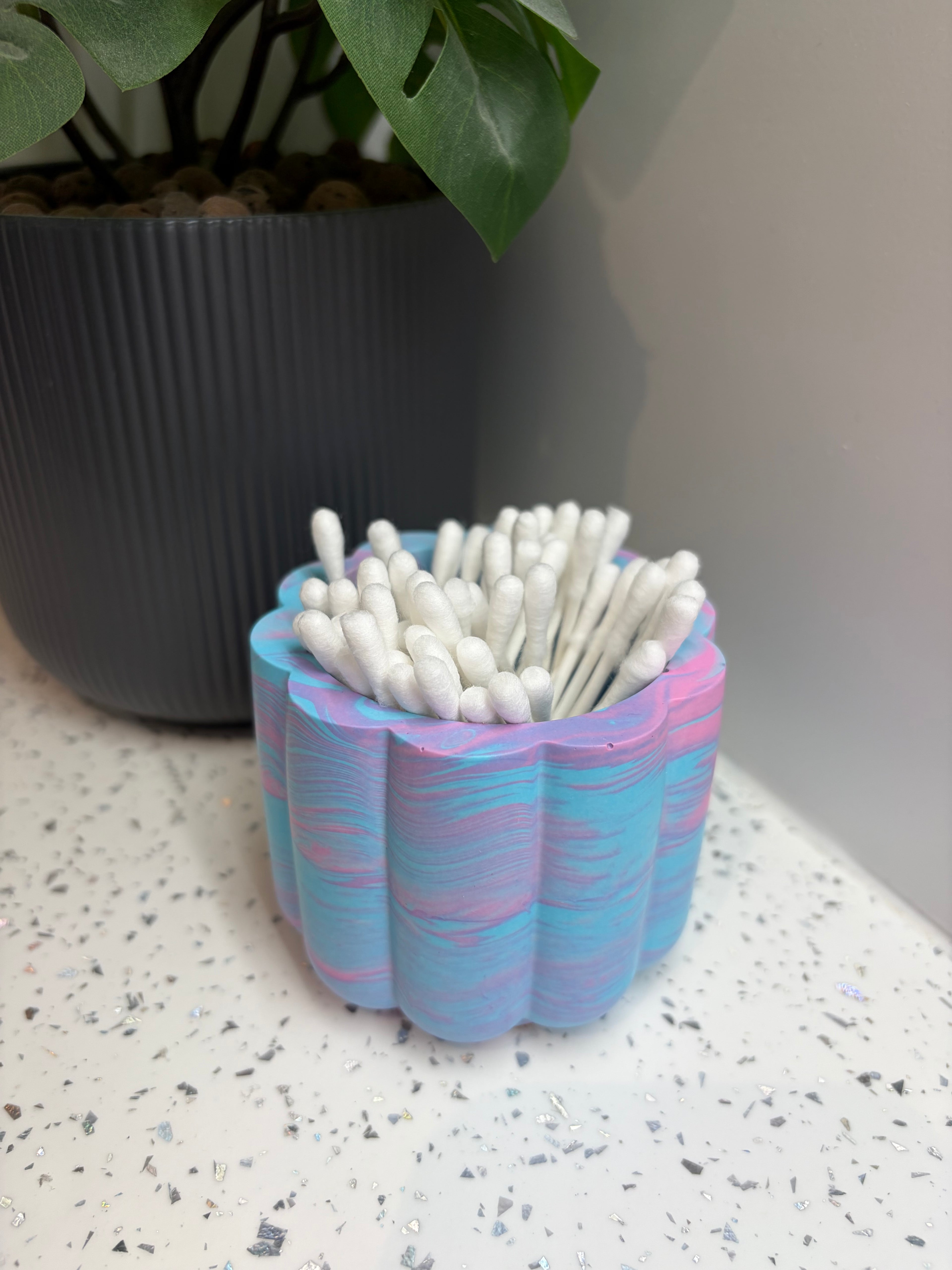 Jesmonite Small plant pot, storage pot.