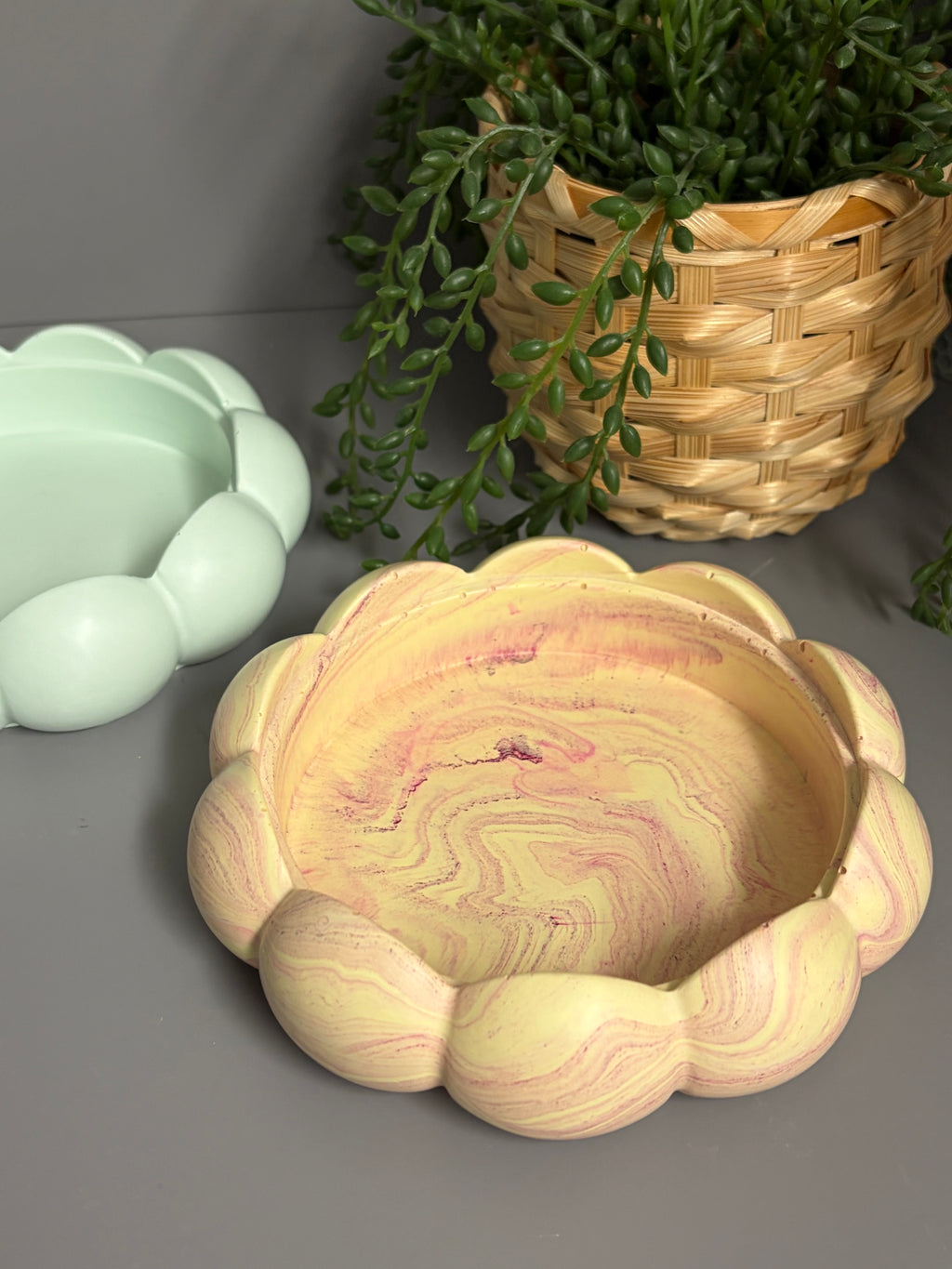 Jesmonite bubble flower jewellery trinket tray