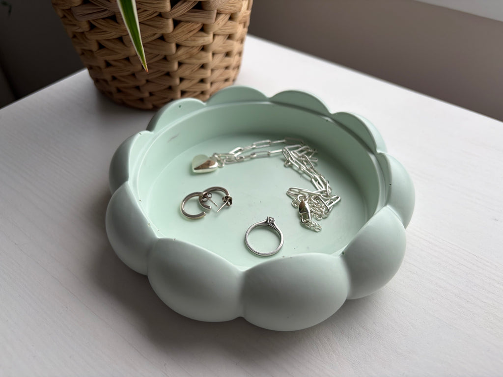 Jesmonite bubble flower jewellery trinket tray