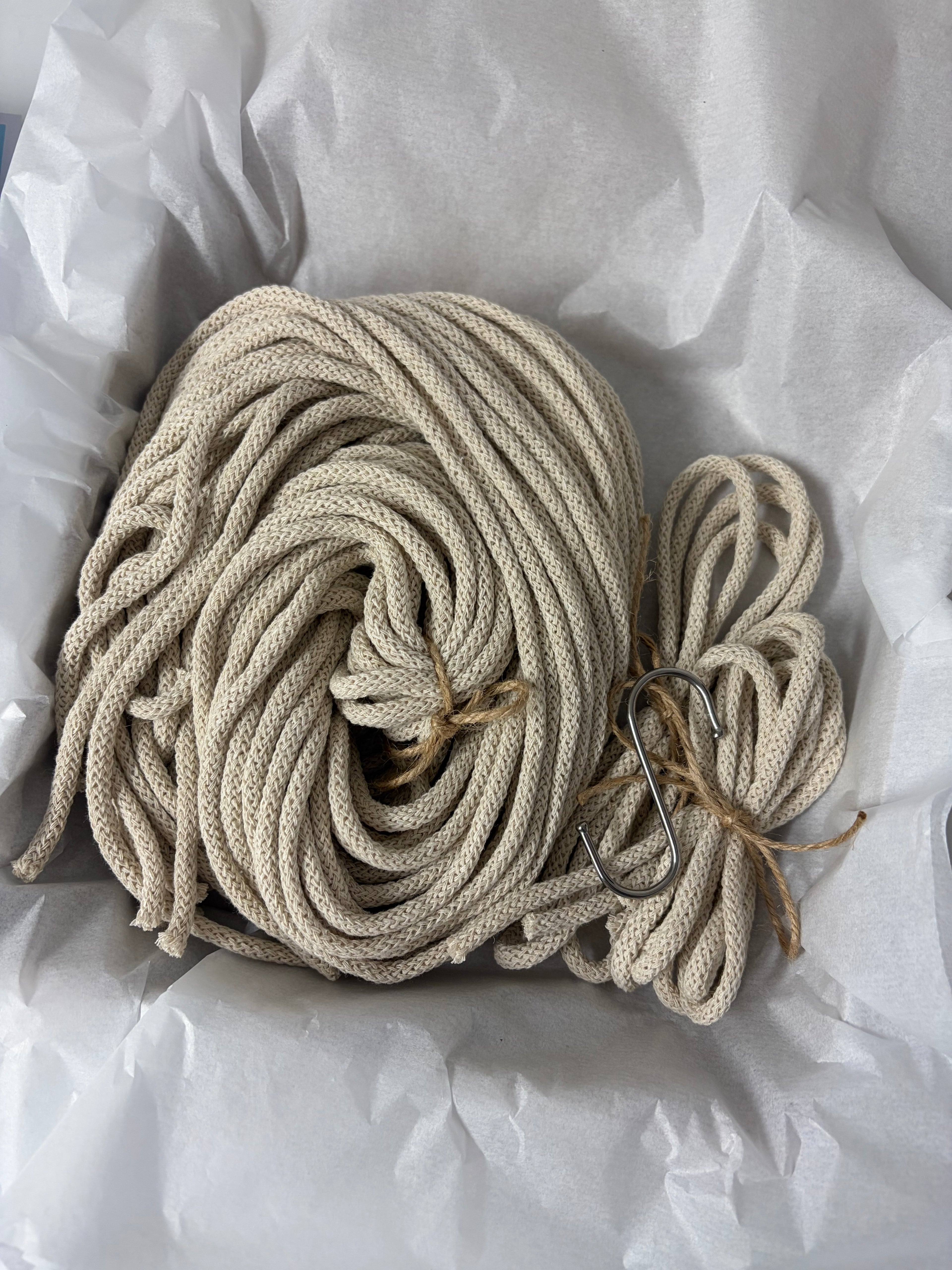 Macrame plant hanger pod Kit, craft Kit.