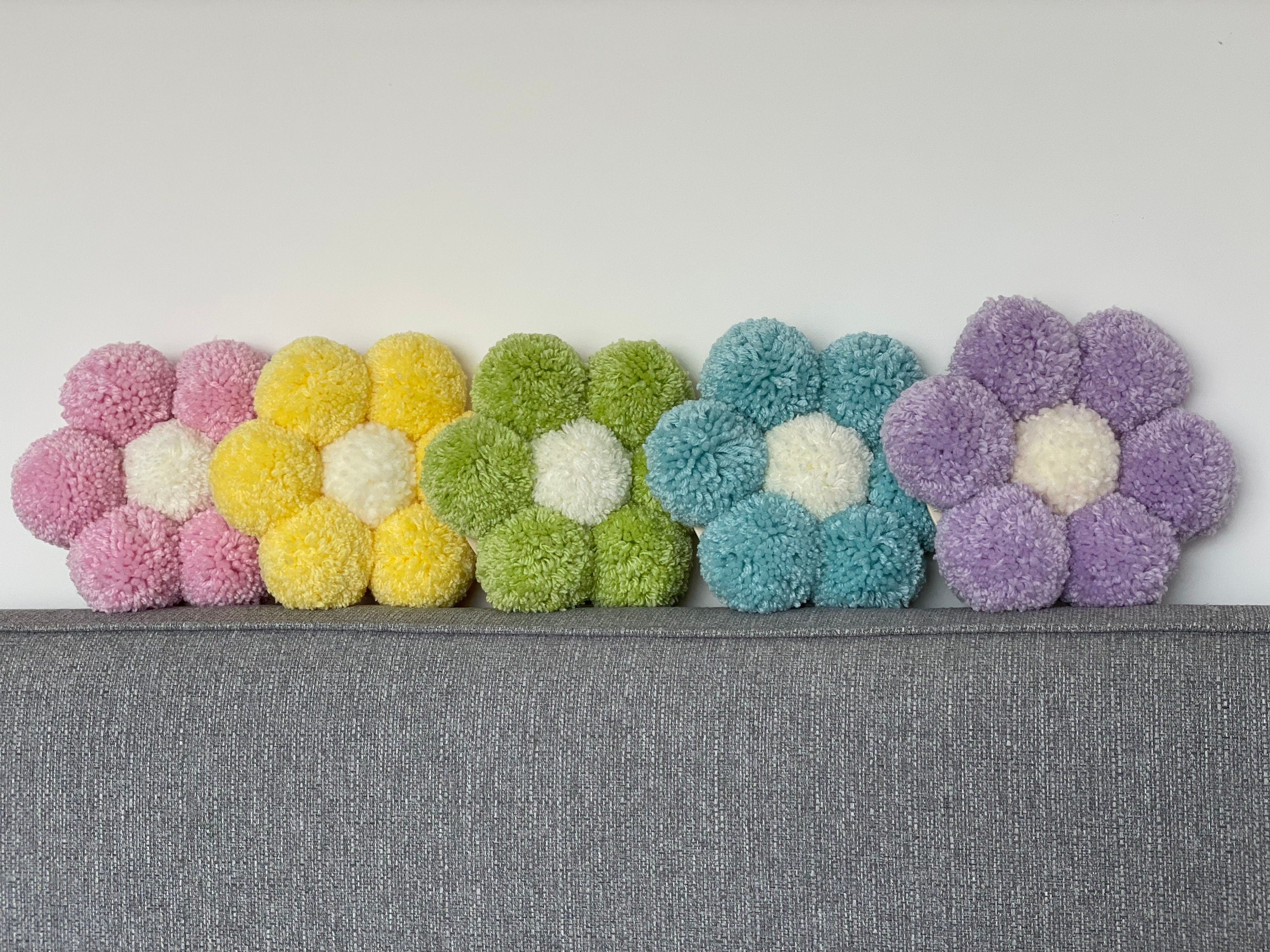 Pom Pom flower, daisy, flower wall hanging, nursery decor, playroom