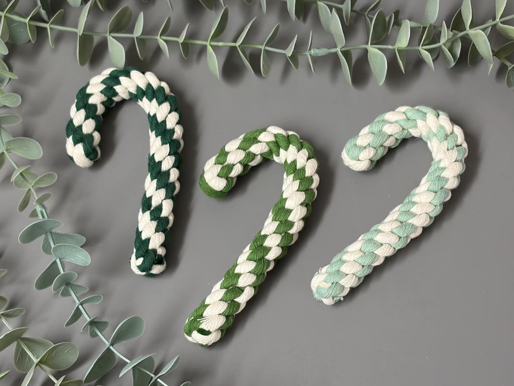 Christmas macrame candy cane decorations, candy cane baubles, macrame decorations.