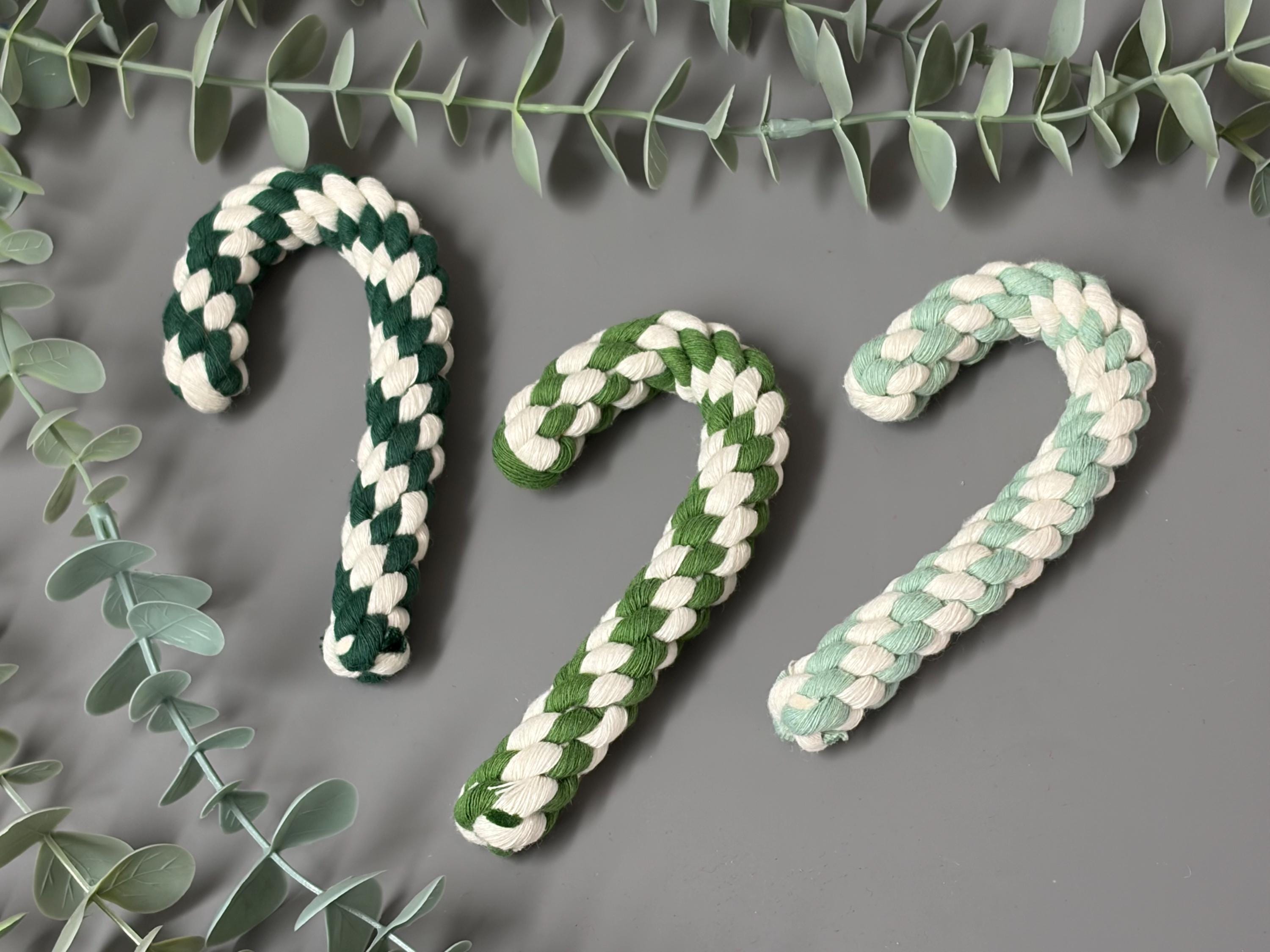 Christmas macrame candy cane decorations, candy cane baubles, macrame decorations.