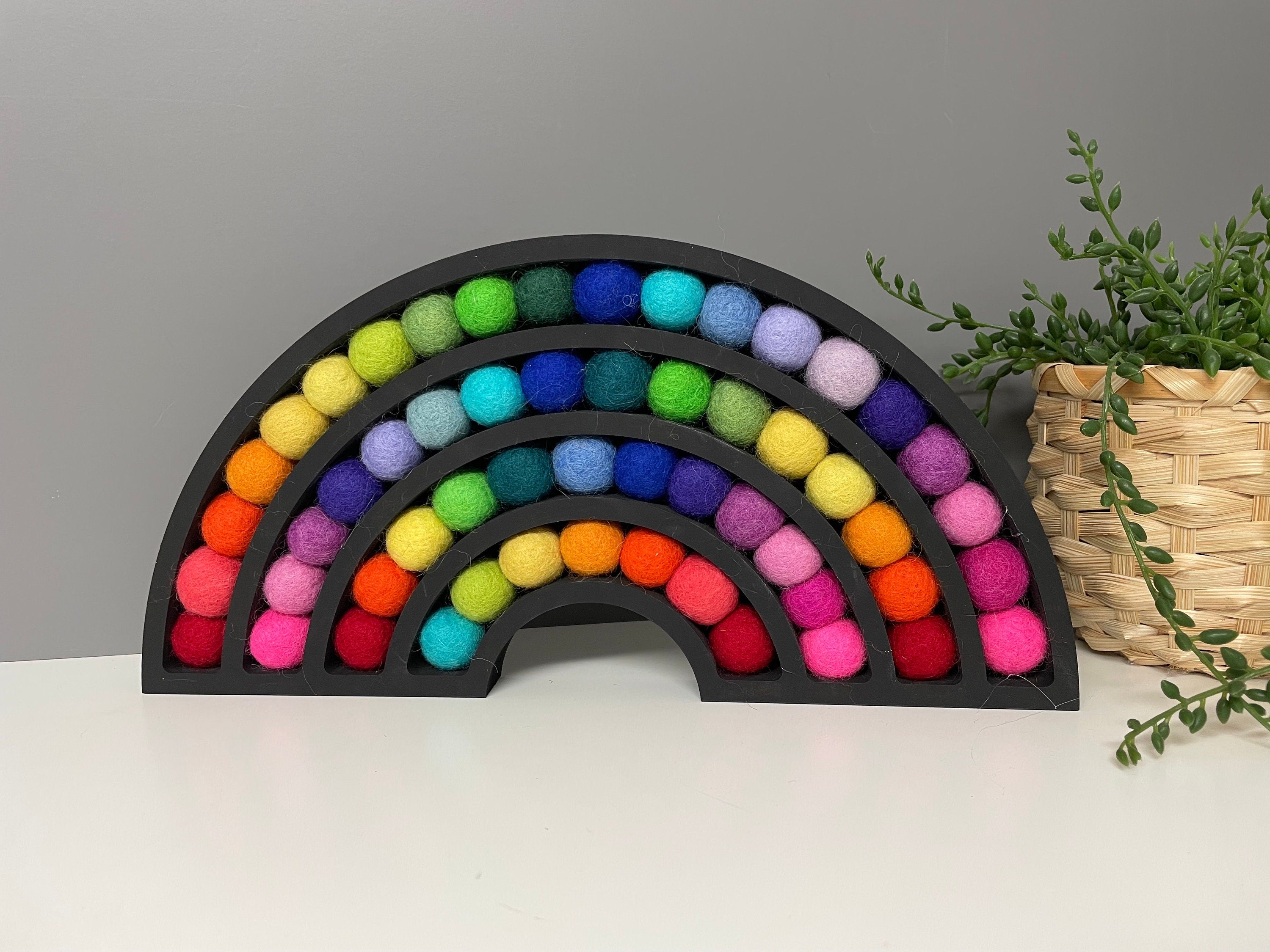 Pom Pom wooden rainbow