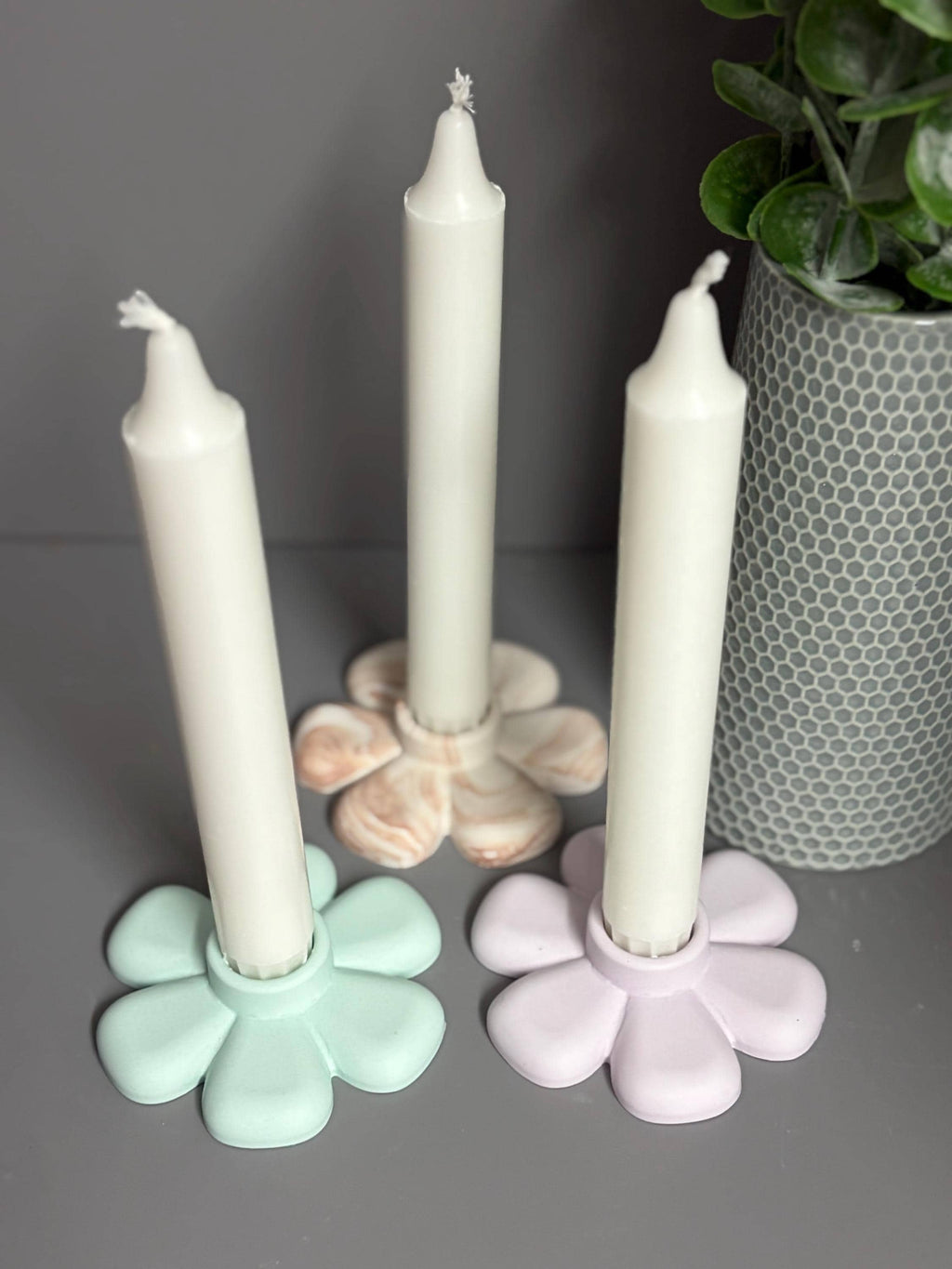 Jesmonite Flower candle holder.