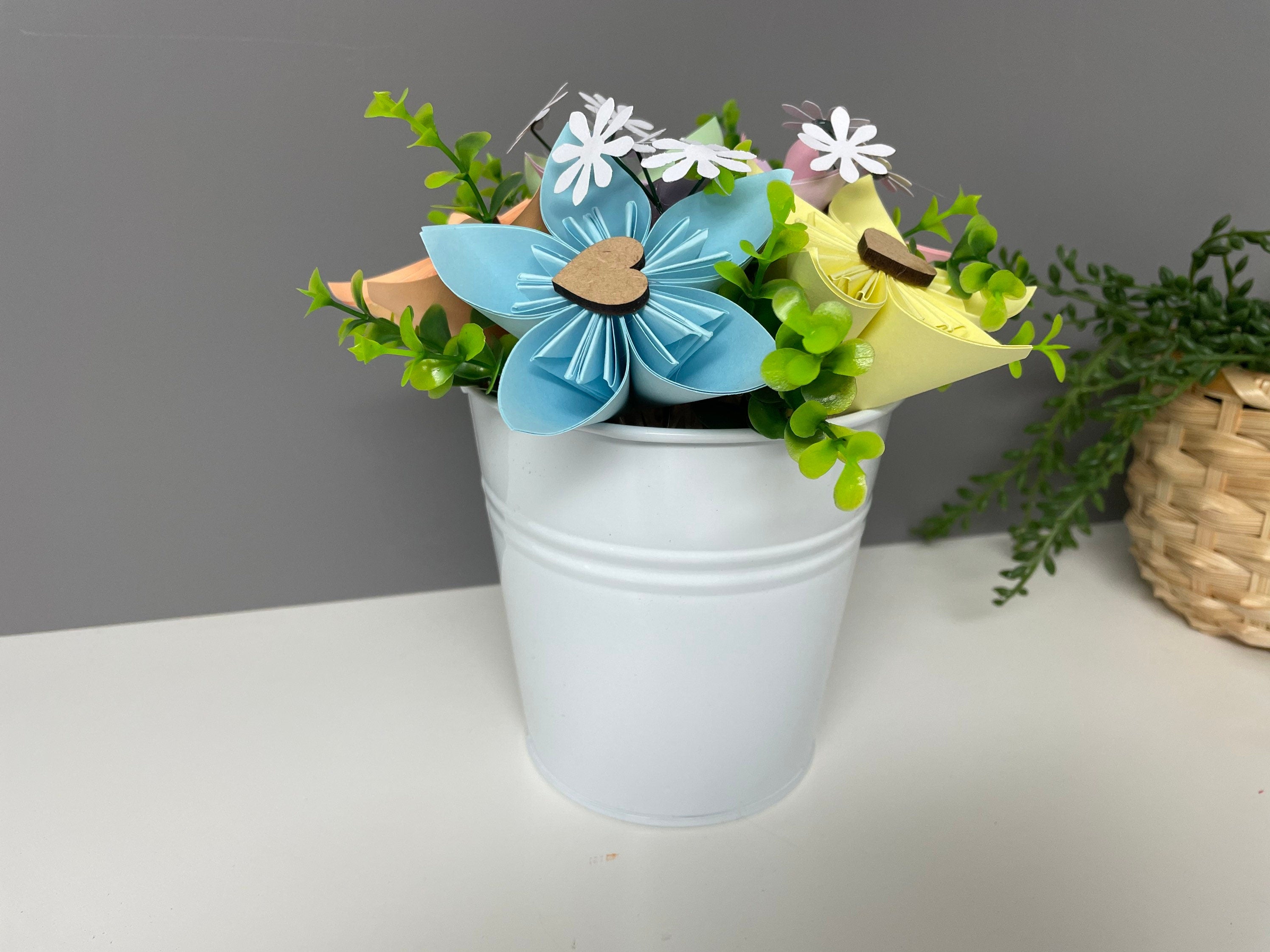 Paper flower pot, pastel paper flowers, Mother’s Day, table decorations, valentines.